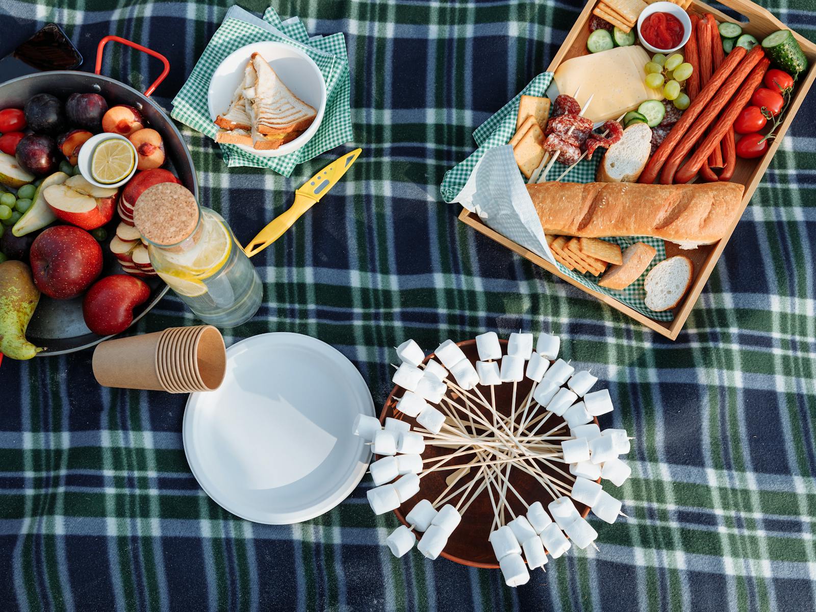 The Ultimate Bank Holiday Family Activity Guide: Engaging Indoor and Outdoor Fun for All Ages